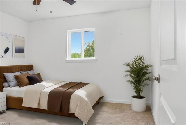 5523 Sandpiper LN, Norfolk, VA 23502
