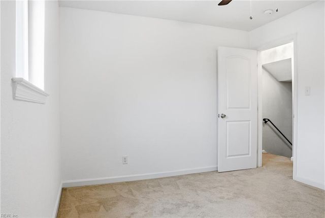 5523 Sandpiper LN, Norfolk, VA 23502