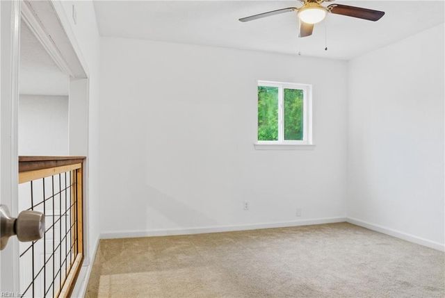 5523 Sandpiper LN, Norfolk, VA 23502