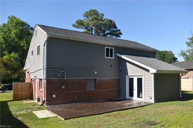5523 Sandpiper LN, Norfolk, VA 23502