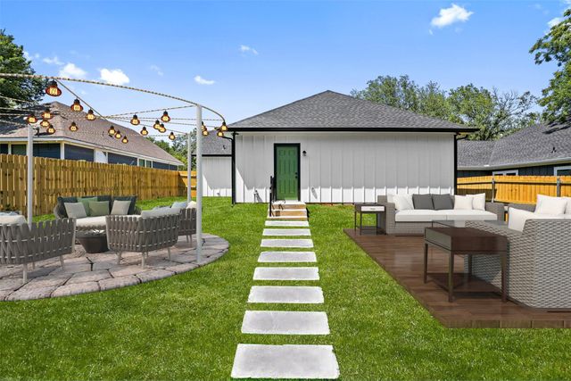 512 E Heron Street, Denison, TX 75021