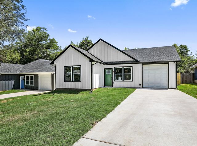 512 E Heron Street, Denison, TX 75021