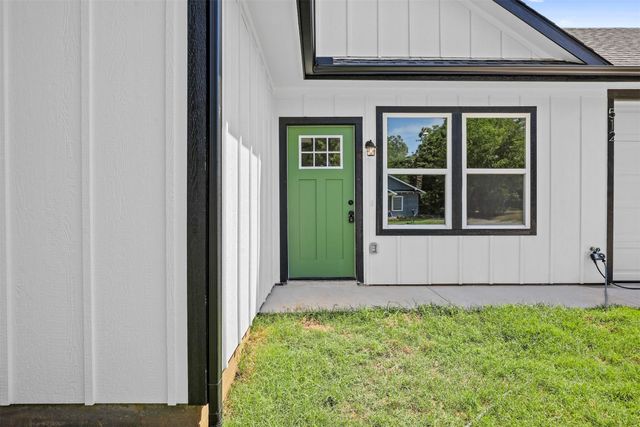 512 E Heron Street, Denison, TX 75021
