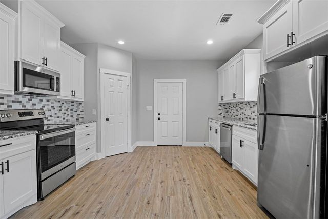 512 E Heron Street, Denison, TX 75021