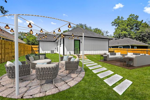 512 E Heron Street, Denison, TX 75021