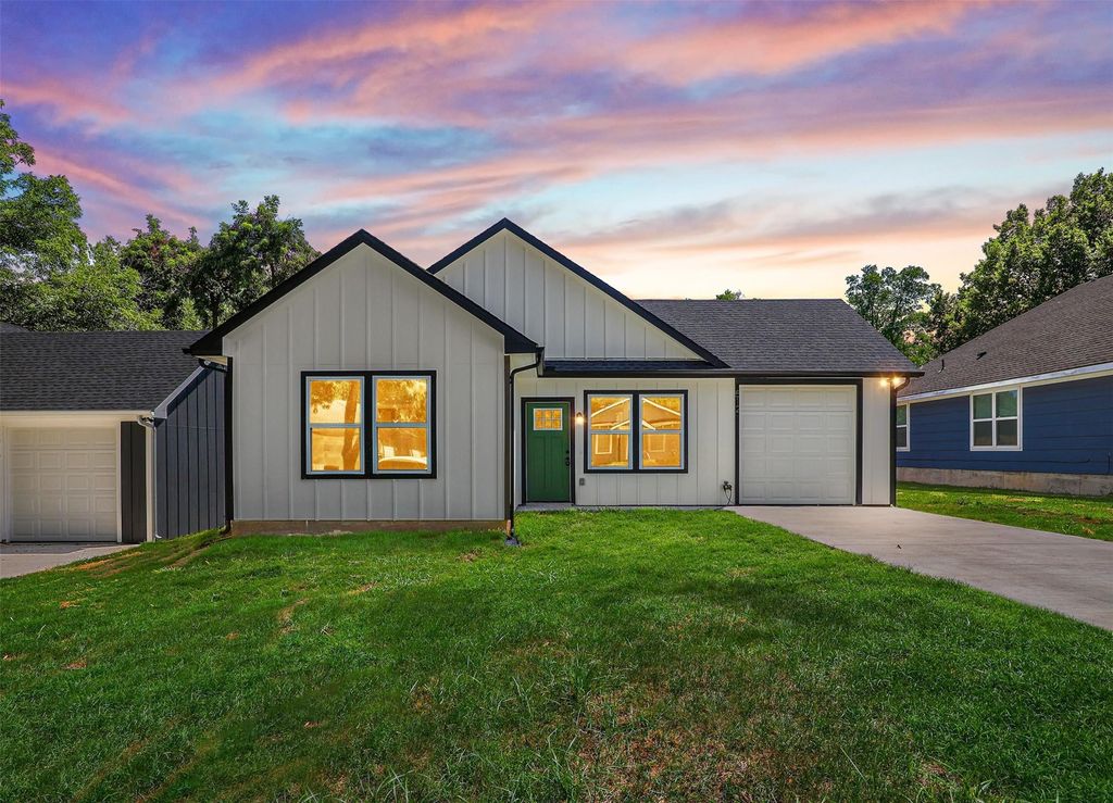 512 E Heron Street, Denison, TX 75021