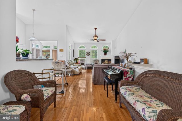 27 HEARTHSTONE BLVD, Pemberton, NJ 08068