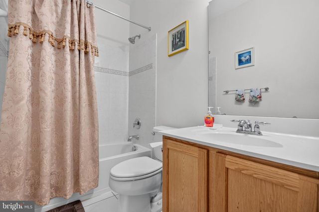 27 HEARTHSTONE BLVD, Pemberton, NJ 08068