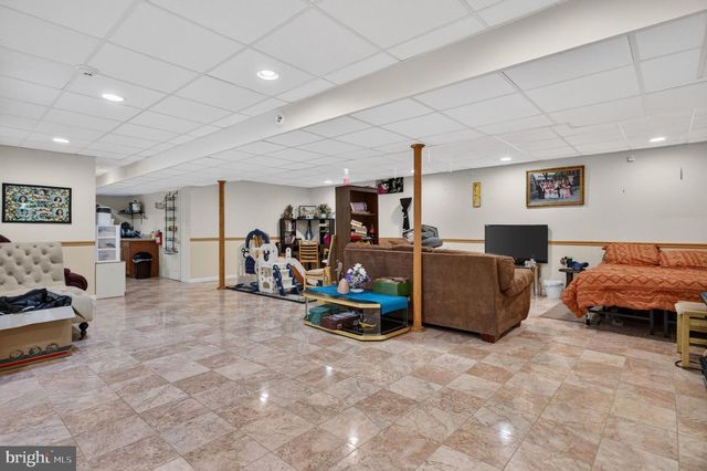 27 HEARTHSTONE BLVD, Pemberton, NJ 08068