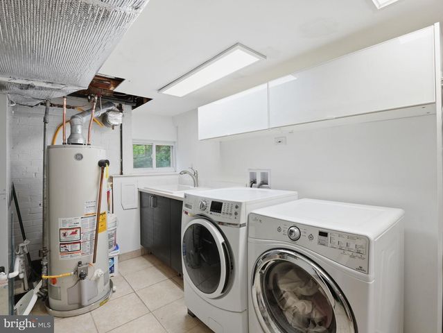 700 26TH PL S, Arlington, VA 22202