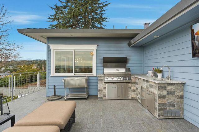 230 Rockridge Road, San Carlos, CA 94070