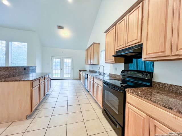 22335 mesa, San Antonio, TX 78258