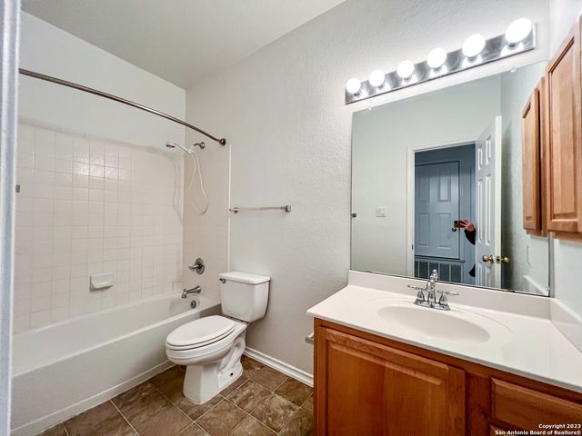 22335 mesa, San Antonio, TX 78258