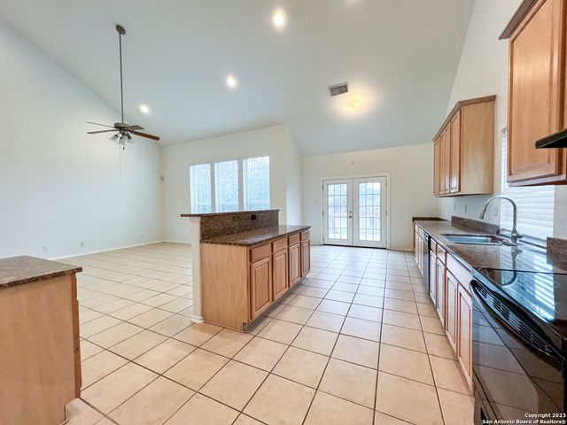 22335 mesa, San Antonio, TX 78258
