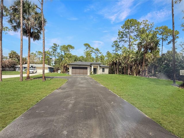 4687 14 AVE SE, Naples, FL 34117