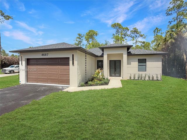 4687 14 AVE SE, Naples, FL 34117