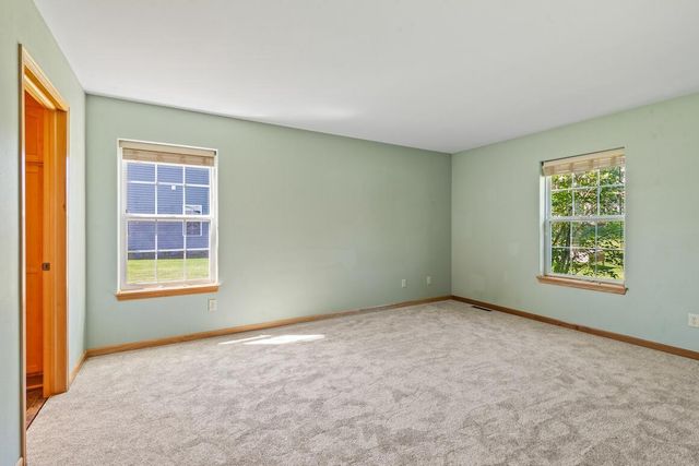 1280 Wrenfield WAY, Oconomowoc, WI 53066