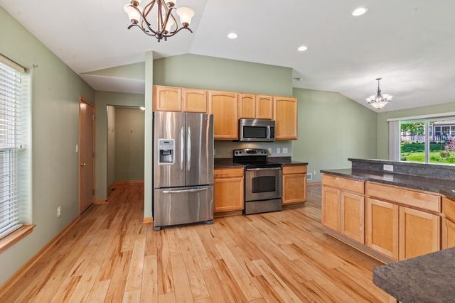 1280 Wrenfield WAY, Oconomowoc, WI 53066