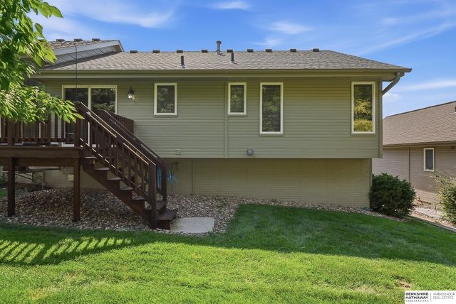 7707 S 162nd Street, Omaha, NE 68136