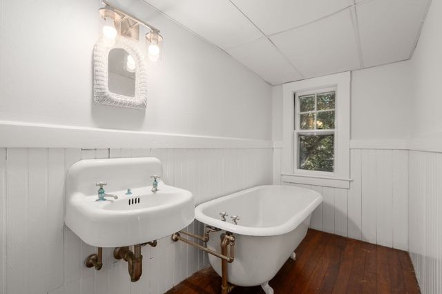 44 Brewster Road, Newton, MA 02461
