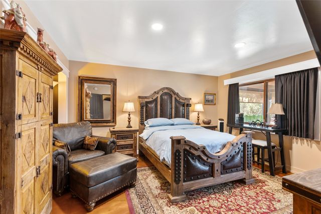 1327 Old Pecos Trail, Santa Fe, NM 87505