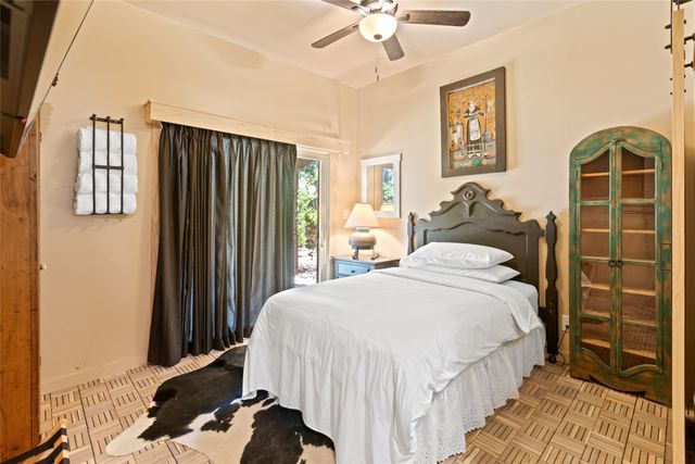 1327 Old Pecos Trail, Santa Fe, NM 87505