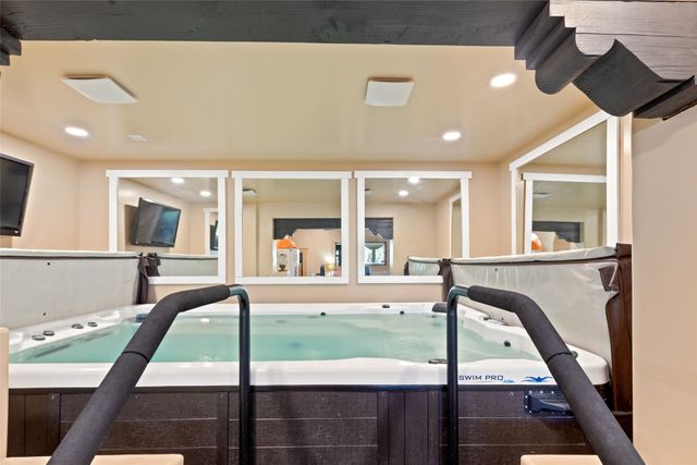 1327 Old Pecos Trail, Santa Fe, NM 87505
