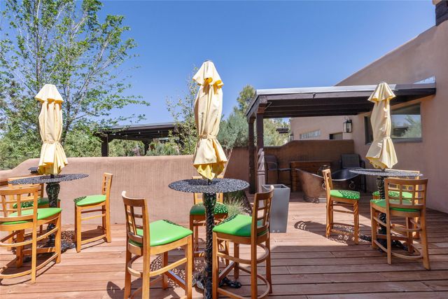 1327 Old Pecos Trail, Santa Fe, NM 87505