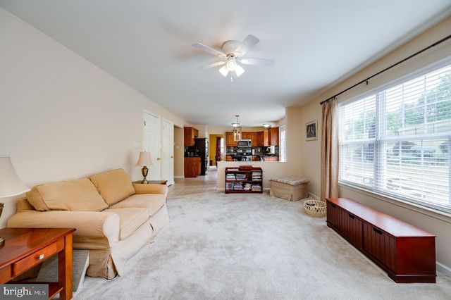 389 EAGLEVIEW DR, Mohrsville, PA 19541