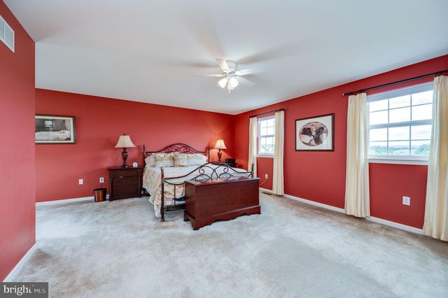 389 EAGLEVIEW DR, Mohrsville, PA 19541