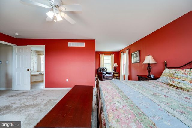 389 EAGLEVIEW DR, Mohrsville, PA 19541