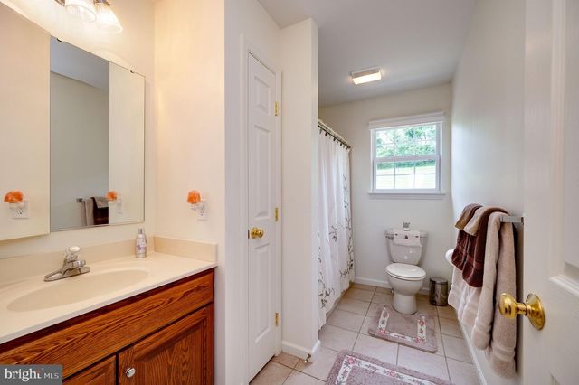 389 EAGLEVIEW DR, Mohrsville, PA 19541