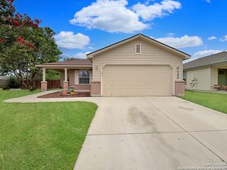 200 WILLOW CREST, Cibolo, TX 78108