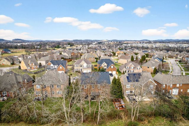 1012 Belcor Dr, Spring Hill, TN 37174