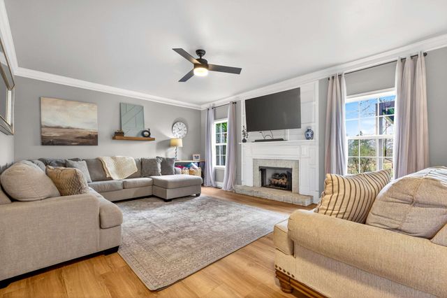 1012 Belcor Dr, Spring Hill, TN 37174