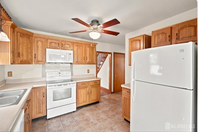 94 luther Avenue, Perth Amboy, NJ 08861