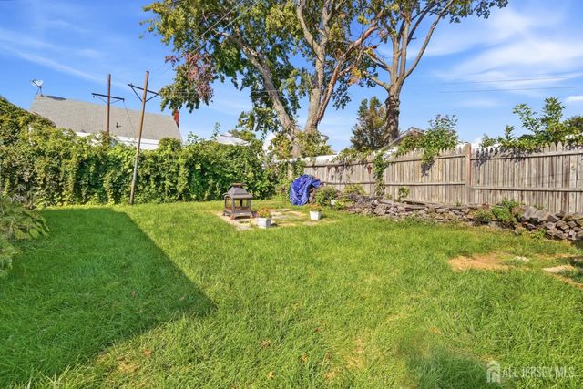 94 luther Avenue, Perth Amboy, NJ 08861