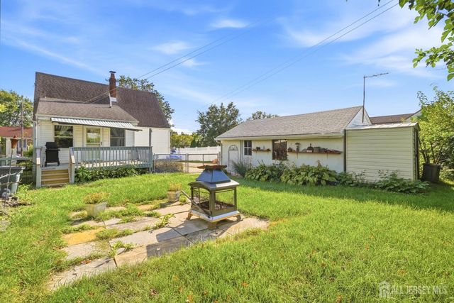 94 luther Avenue, Perth Amboy, NJ 08861