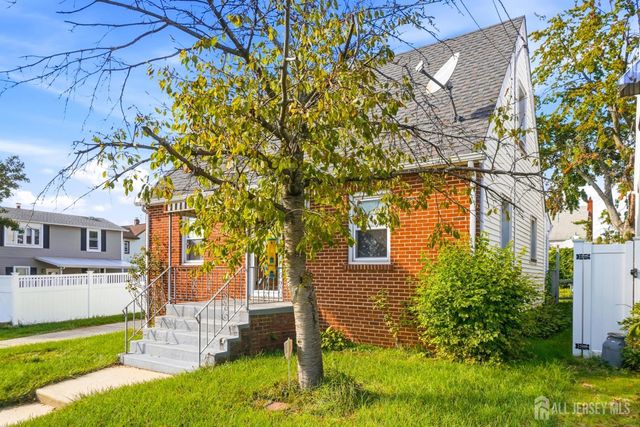 94 luther Avenue, Perth Amboy, NJ 08861