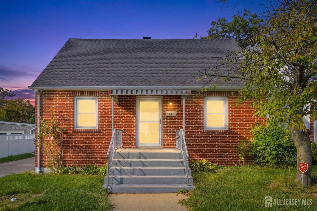 94 luther Avenue, Perth Amboy, NJ 08861