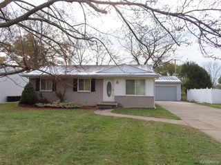 48118 Forbes Street, New Baltimore, MI 48047