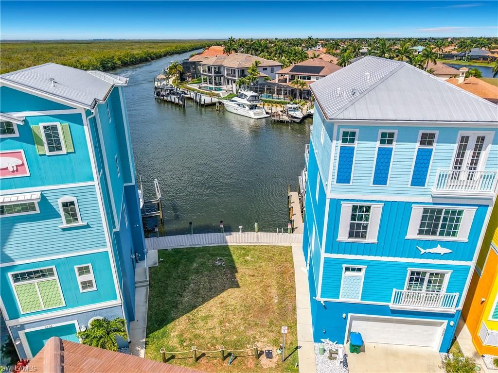 Image 3 of property listing at 5838 Shell Cove DR, Cape Coral, FL 33914