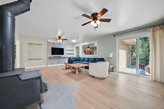 2988 Spring Hill Dr, San Andreas, CA 95249