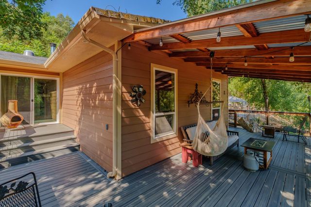 2988 Spring Hill Dr, San Andreas, CA 95249