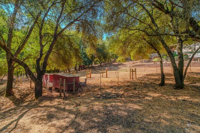 2988 Spring Hill Dr, San Andreas, CA 95249