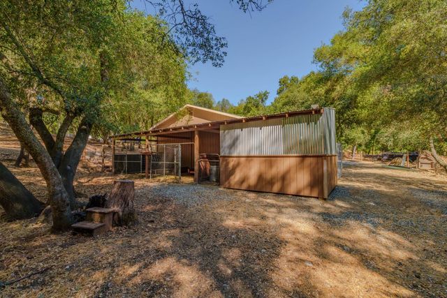 2988 Spring Hill Dr, San Andreas, CA 95249