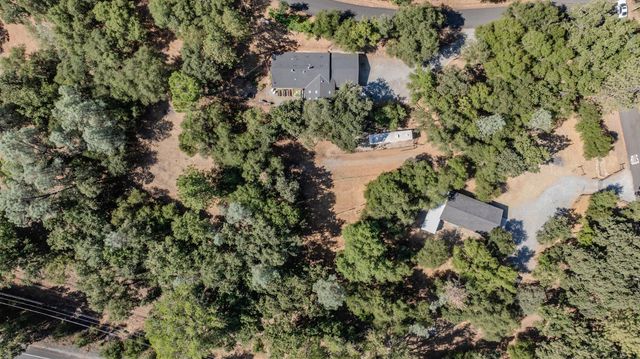2988 Spring Hill Dr, San Andreas, CA 95249