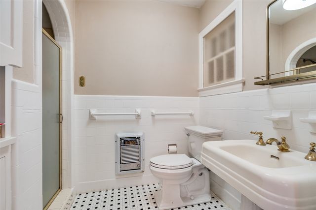 6933 Westlake Avenue, Dallas, TX 75214