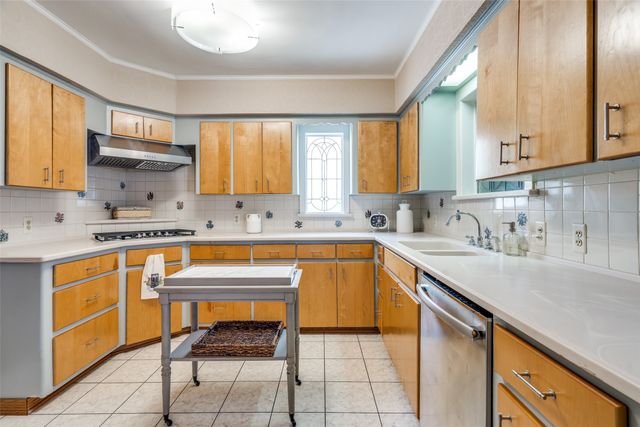 6933 Westlake Avenue, Dallas, TX 75214