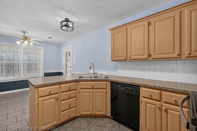 6305 Parkfront Drive, Fort Smith, AR 72916
